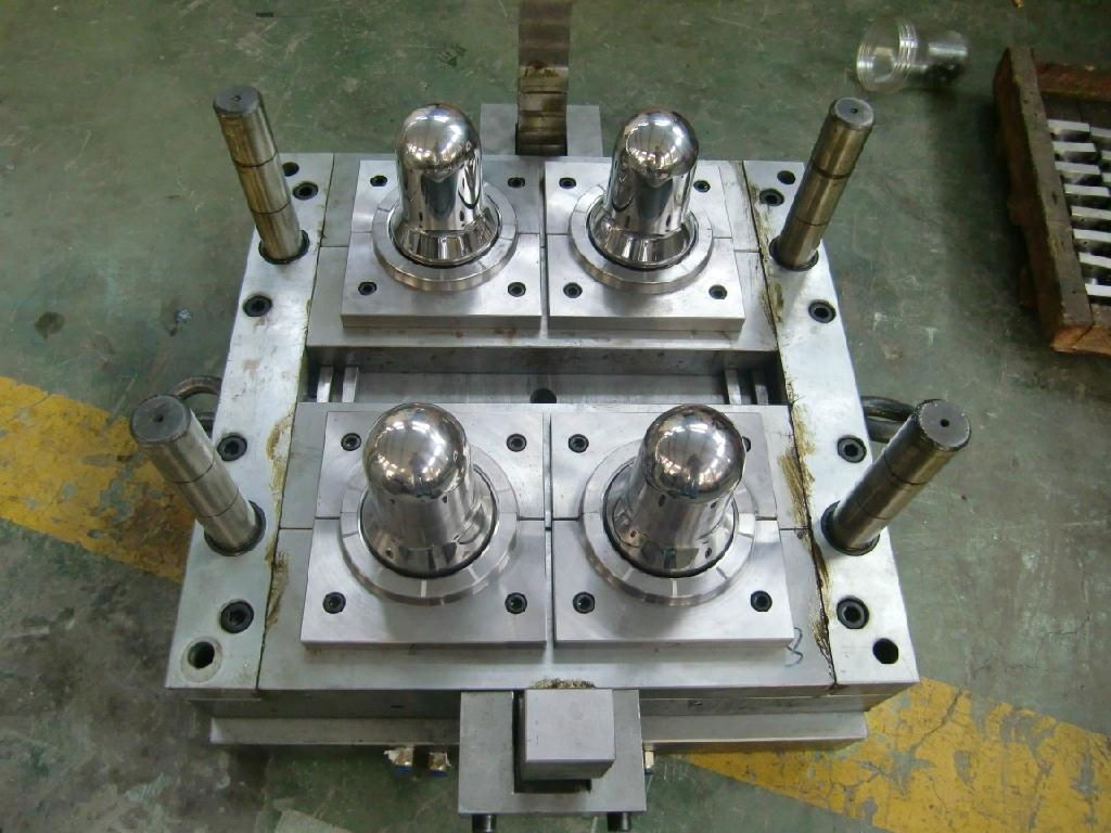 4 cavity self -lock pet jar preform mould