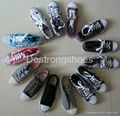 Canvas shoes