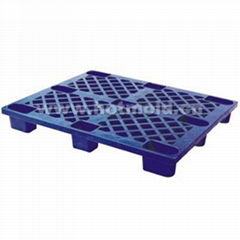 Plastic pallet mould