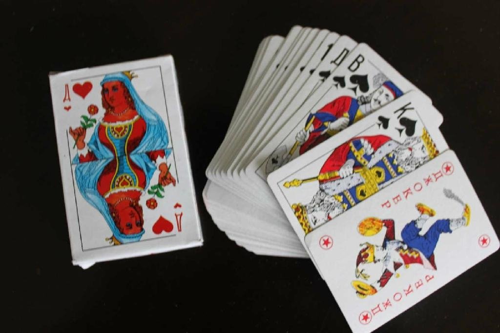 playing cards 9810-2