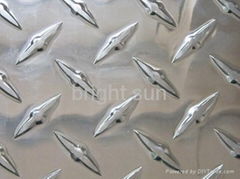 Polished diamond tread plate (mirror finish)