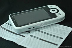 ZOOMAX Capture handheld video magnifier