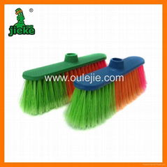 PET cleaning broom