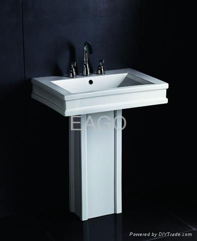 cerami washbasin with pedestal