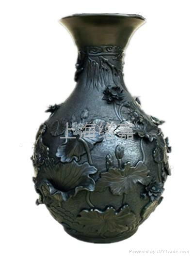 Black pottery relievo crafts 3