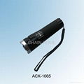 CREE Q3 FLASHLIGHT