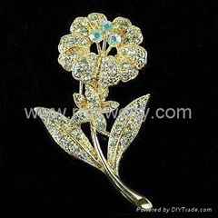 fashion brooch