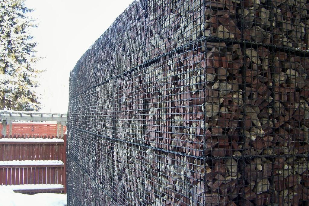 welded gabion box for retaining wall