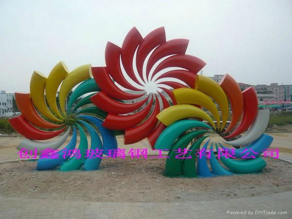 Special-shaped glass sculpture 4