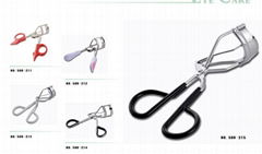 EYELASH CURLER