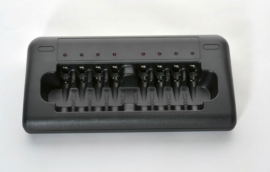 1-8PCS AA AAA Battery Charger 3