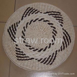 straw woven cushion 2