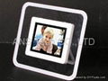 2.4 inch square digital picture frame 3