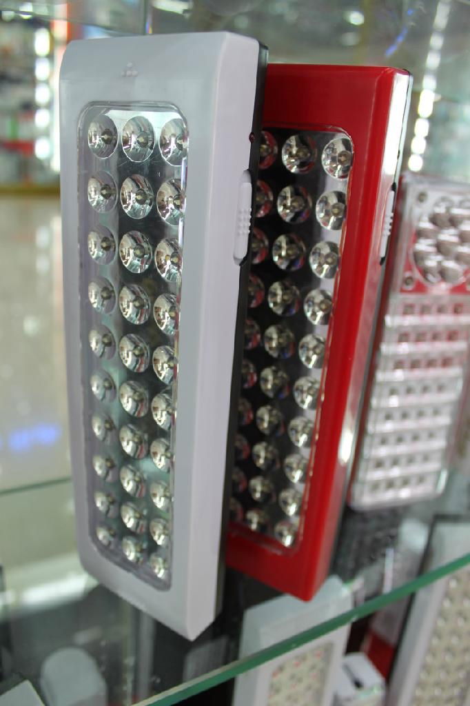 LED充電式應急燈 5