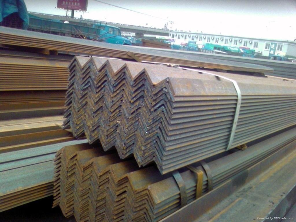 High Quality HR Cold Bend Channel Steel 