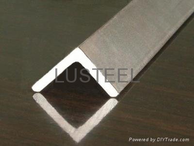 High Quality Equal angle steel  5