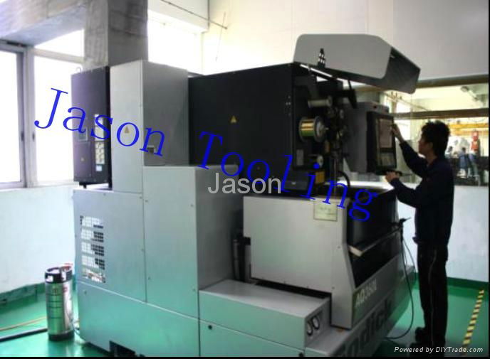 two-shot plastic injection mould supplier 2