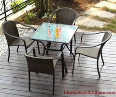 China Patio Rattan Furniture Wicker Dininig Set (BZ-D039)