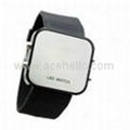 2012 Pop fasion mirror LED digital silicon sports watch  4