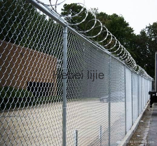 chain link fence 3