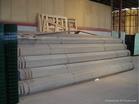 high quality hot dipped galvanized steel pipe in stock 3