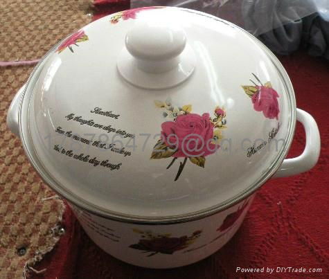 enamel casserole set with metal lid