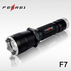 Rechargeable Cree LED Flashlight with Cree XP-G R5 LED and Aluminum Body 