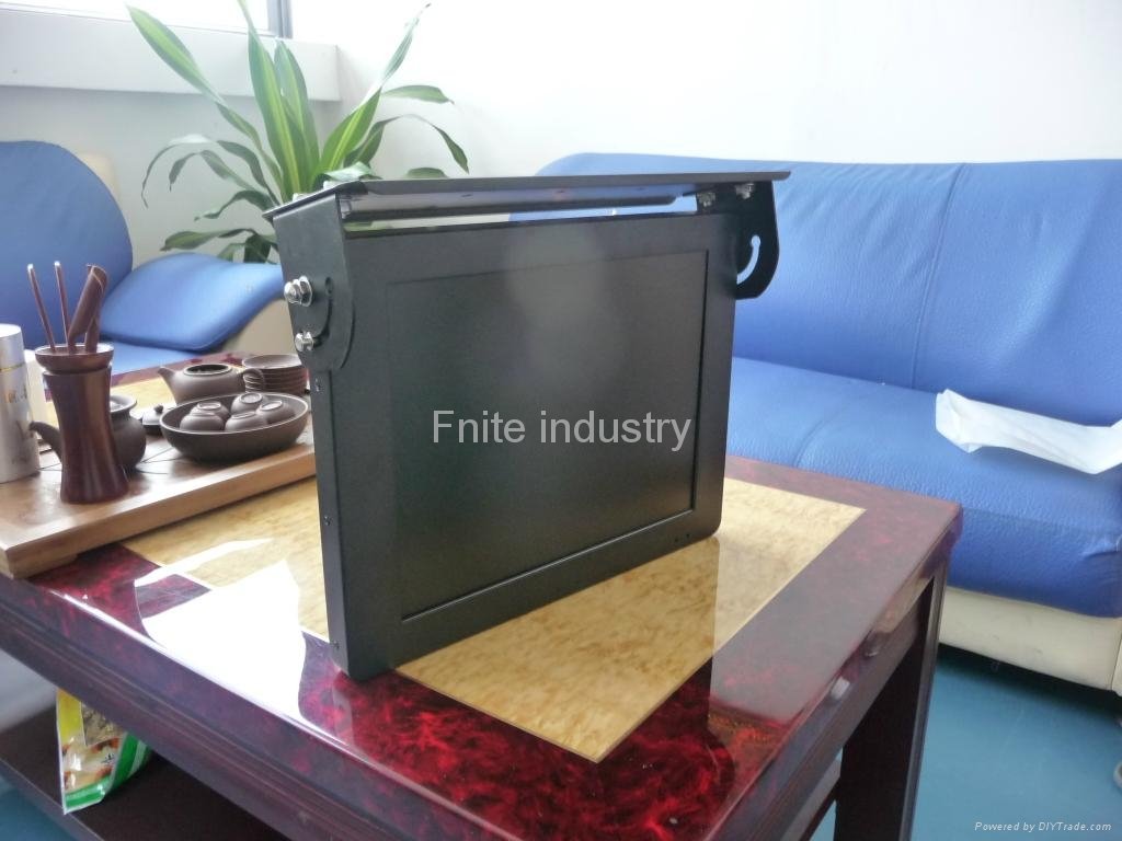 Fnite 19 inch bus lcd advertising player 3