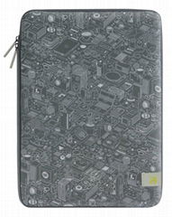 Bezier laptop sleeve 10" with "Gadgetopia" graphic