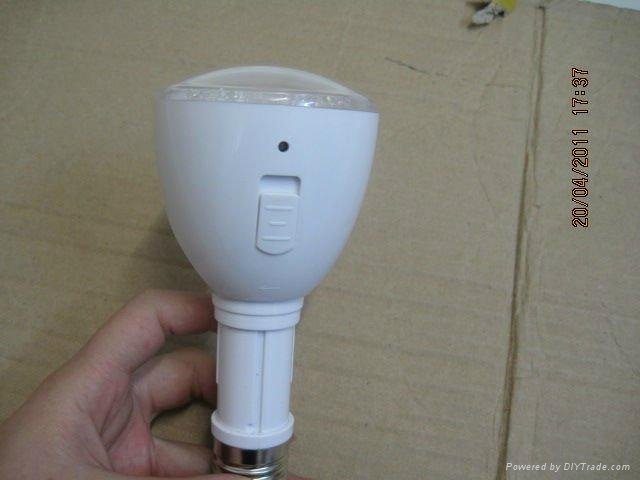 rechargeable LED energy saving light bulb with telescopic handle 5