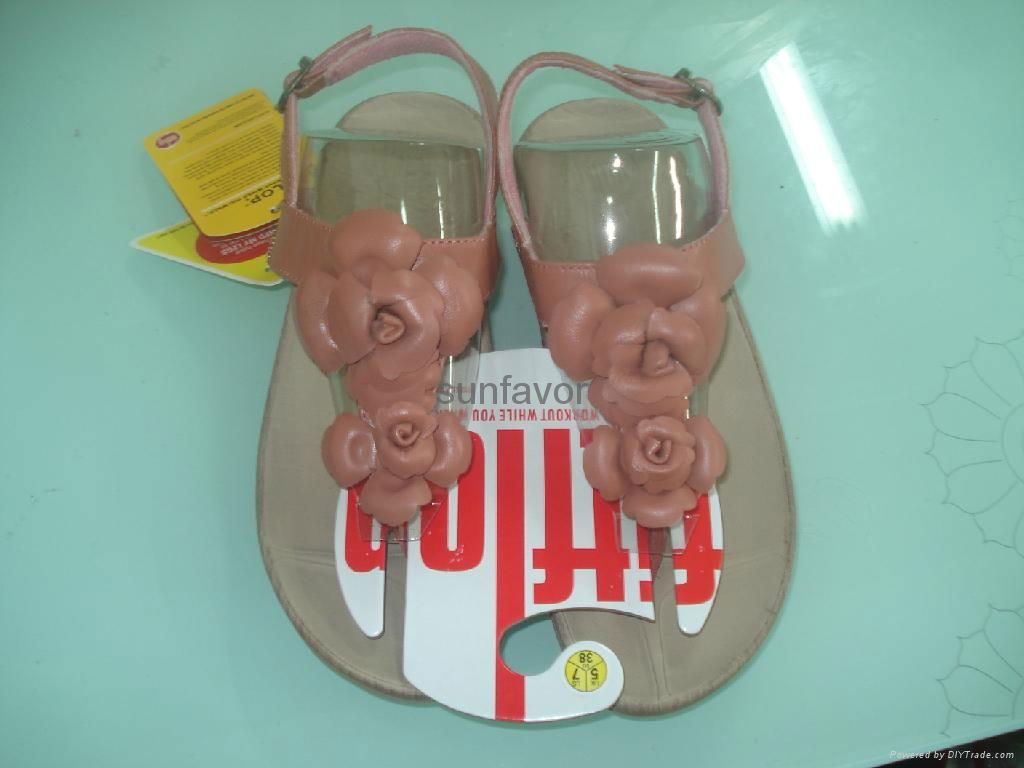 供應正品FITFLOP 2朵花 2