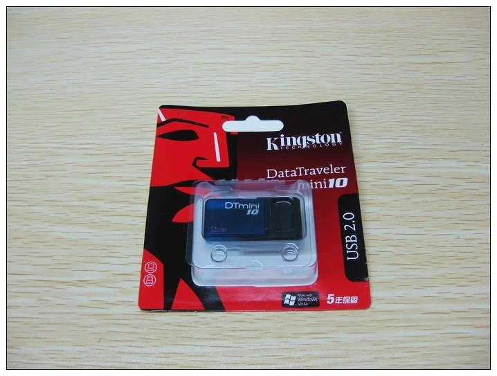 Kingston Dtmini 10  USB Flash Drive  2