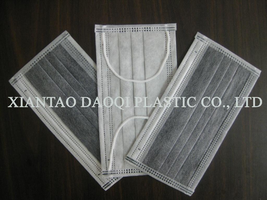 tie on face mask with eyeglass 3
