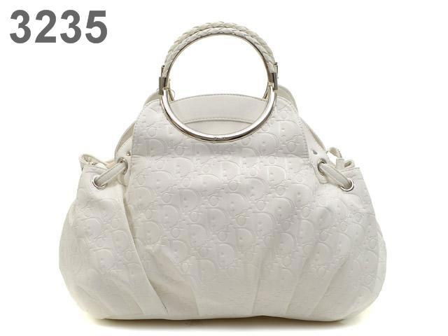 handbag 3