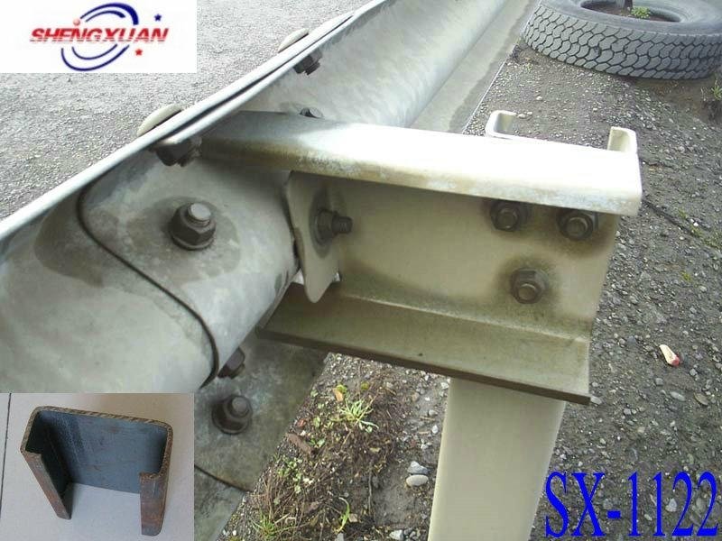 Galvanized or pvc coated guardrail 3