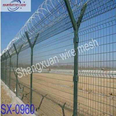 Suppy Fence-wire-mesh high quliaty and low price 5