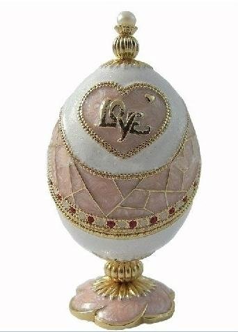 metal Kremlin faberge easter egg jewellery box 