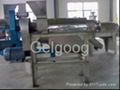 Fruit Juice Extracting Machine 4