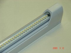 T5 LED tube 849mm/11W（Transparent cover）