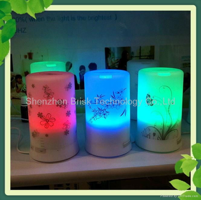 Pretty Mini Aroma Diffuser/Fragrance Diffuser/LED Light Diffuser  2