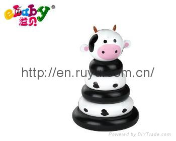 wooden stacking toy with bee 3