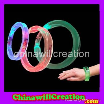 Flashing silicone bracelet  2