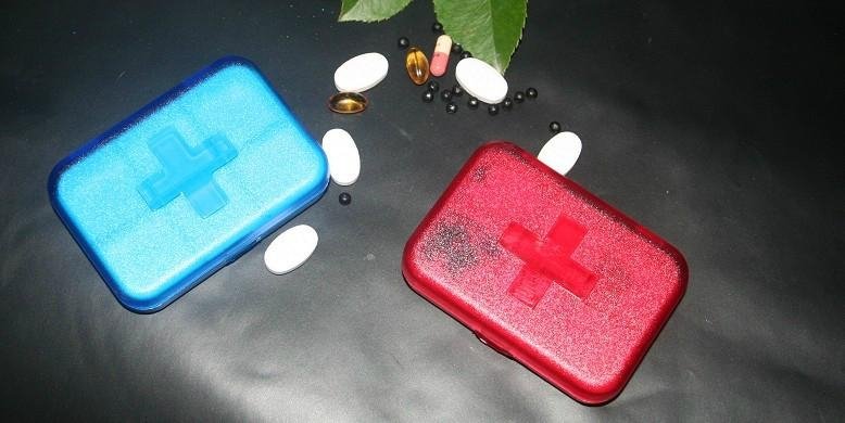 Plastic pill Box  2