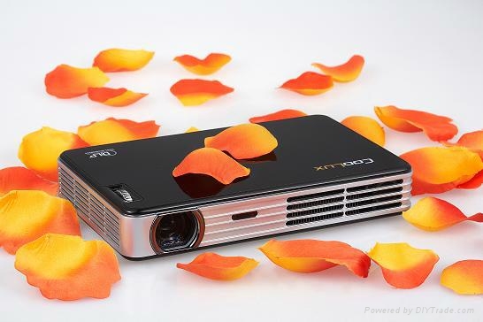 DLP 400lumens mini projector