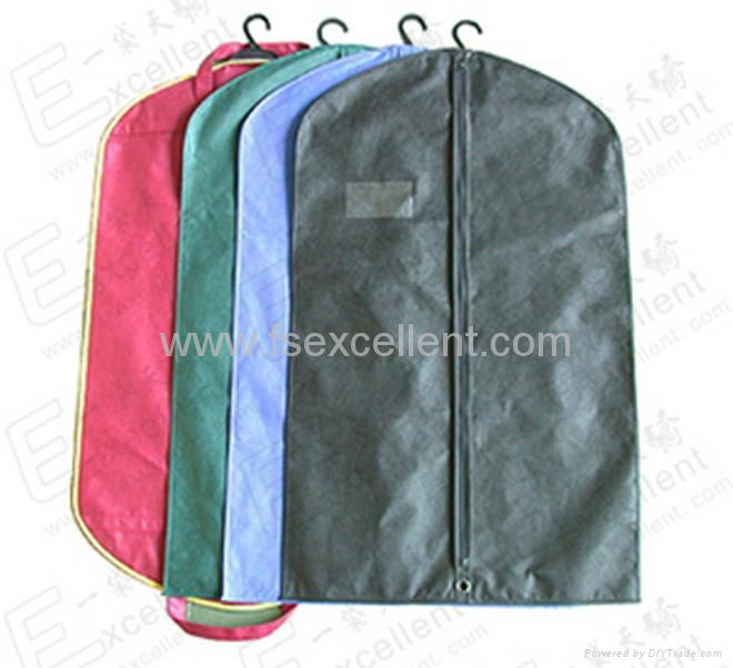 Garment Bag 3