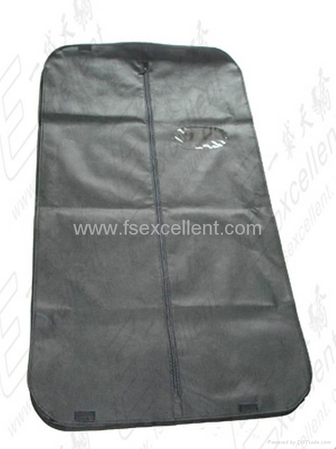 Garment Bag 4