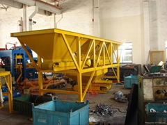 automatic cement concrete brick making machine