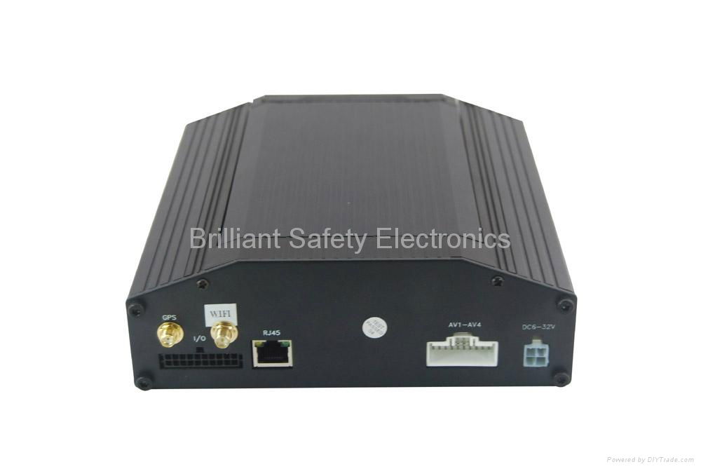 4 Channel Mobile DVR 1TB Hard disk Support with GPS and WIFI 2