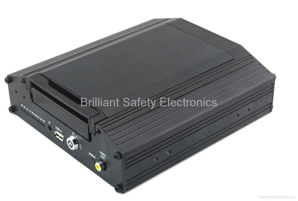 4 Channel Mobile DVR 1TB Hard disk Support with GPS and WIFI 3