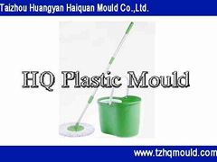 Magic mop mould